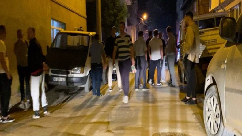 Bursa’da Baltayla Araçlara Saldıran Şüpheli Yakalandı