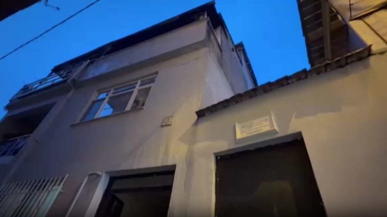 Bursa’da Evde Yangın: 63 Yaşındaki Kadın Hayatını Kaybetti