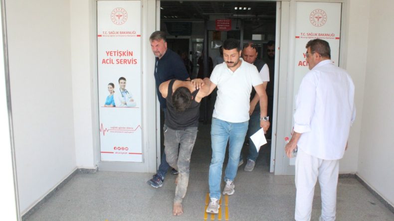 Çaldığı otomobilin yakıtı bitince, çalışır durumdaki başka otomobili çaldı
