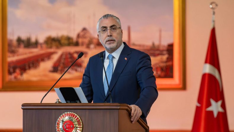 Çalışma Bakanı: 1 Mayıs milat olsun