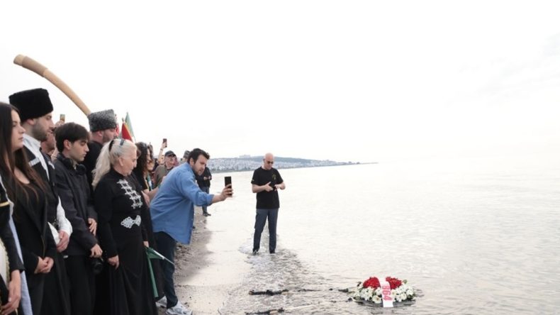 Çerkes Soykırımı Unutulmadı: Samsun’da Binlerce Kişi Hayatını Kaybedenleri Andı