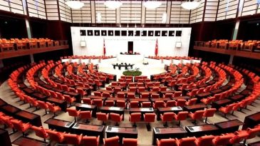 CHP’den Meclis’e Üçüncü Dini Bayram Teklifi