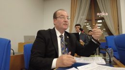 CHP’li Akay: Diyanet İşleri Başkanlığı 3 ayda 41 kamu idaresinin 27’sinden daha fazla harcama yapmış