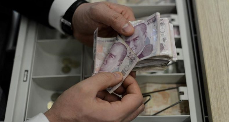 CHP’li Aşkın Genç: Devlet, Her 1 Liralık Faiz Gelirine 16 Lira Faiz Ödüyor