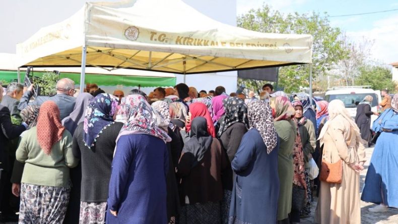 Çiftçilere 50 Bin Adet Ücretsiz Dağıtıldı