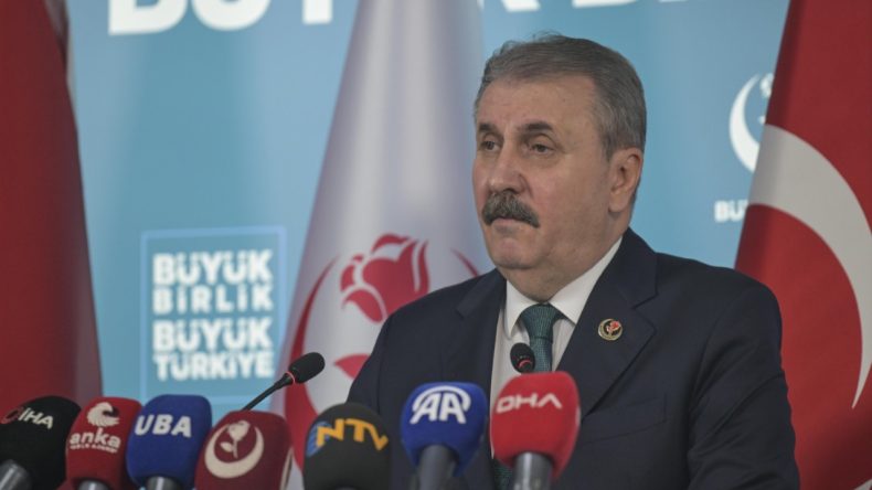 Cumhur Ortağı da İtiraz Etti: Çözüm Değil Manevra