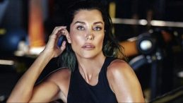 Deniz Akkaya’ya Tazminat Şoku: Paylaşımı Pahalıya Patladı
