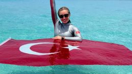 Deniz Kızı Şahika’nın Başarısı: 5 Madalya ile Döndü