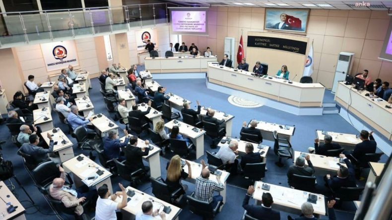 Denizli Karıştı: Valilik ve Belediye Arasında ‘Nihat Zeybekci’ Gerilimi