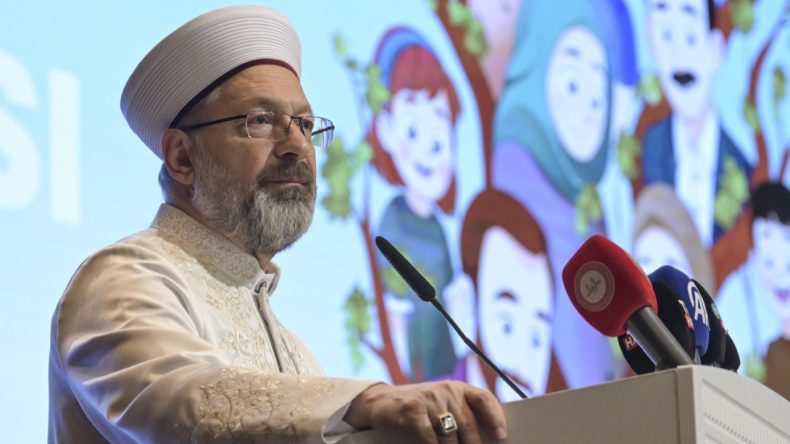 Diyanet Yetkilerine Sayıştay Düzenlemesi