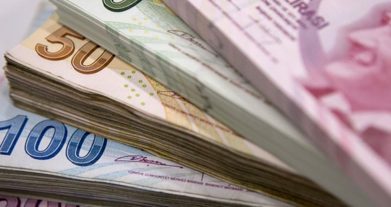 Doların Düşüşü ile Yatırımcı Mevduata Yöneliyor: Aylık Kazanç 37 Bin Lira’ya Ulaştı