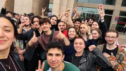 ‘Duran Gençler’ Serbest Bırakıldı