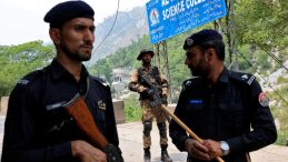 ‘Durum çok gergin’: Pakistan Hindistan’a saldırdı