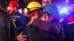 Duyuru Ana Muhalefet Tarafından Yapıldı: Bakanlıkta Kritik Eksiklikler Belirlendi, İş Durdurma Kararı Geliyor