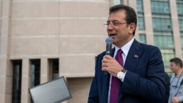 Ekrem İmamoğlu’ndan 200’ün Üzerinde Suç Duyurusu