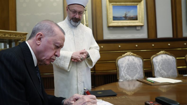 Erdoğan’dan Bağış: İşte Makbuz