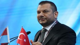 Ertuğrul Doğan ve Aziz Yıldırım imzayı attı