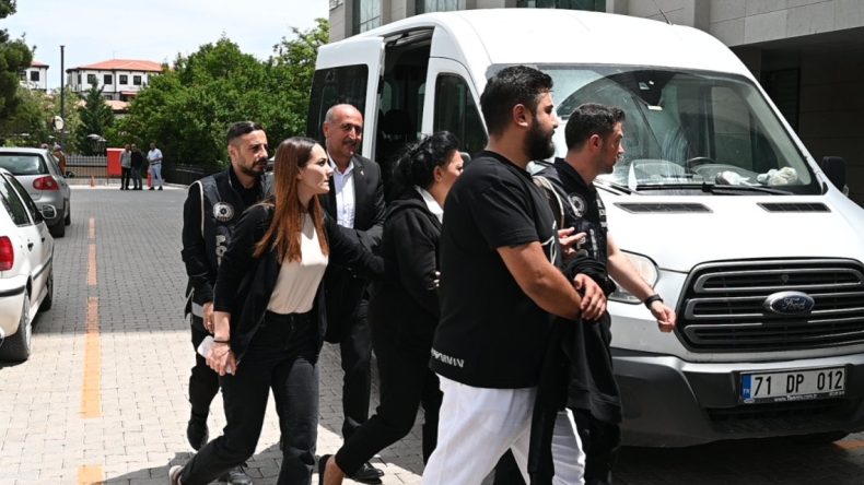 Eski MHP’li Belediye Başkanı Türkyılmaz Yolsuzluktan Tutuklandı
