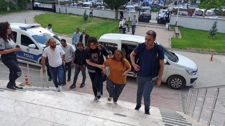 Evinde Fuhuş Yapılan Kadın Gözaltına Alındı