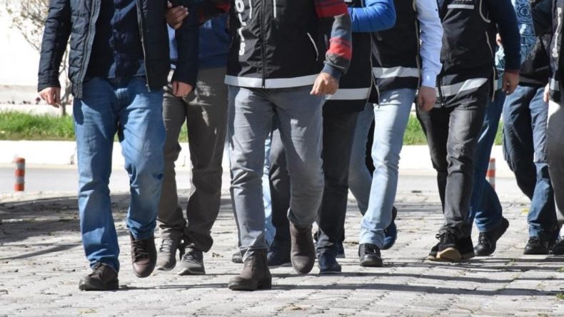 FETÖ Operasyonu: 4 İl, 10 Gözaltı