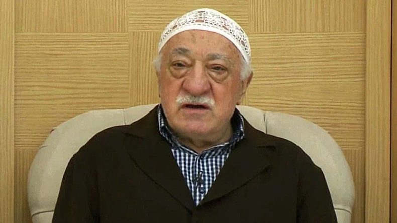 Fetullah Gülen Türkiye’de ‘yaşıyor’