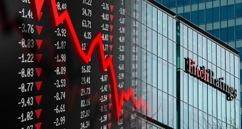 Fitch Uyardı: Çöküş Önlendi Ancak Dalgalanma Devam Ediyor