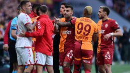 Galatasaray Maçı İstifa Getirdi