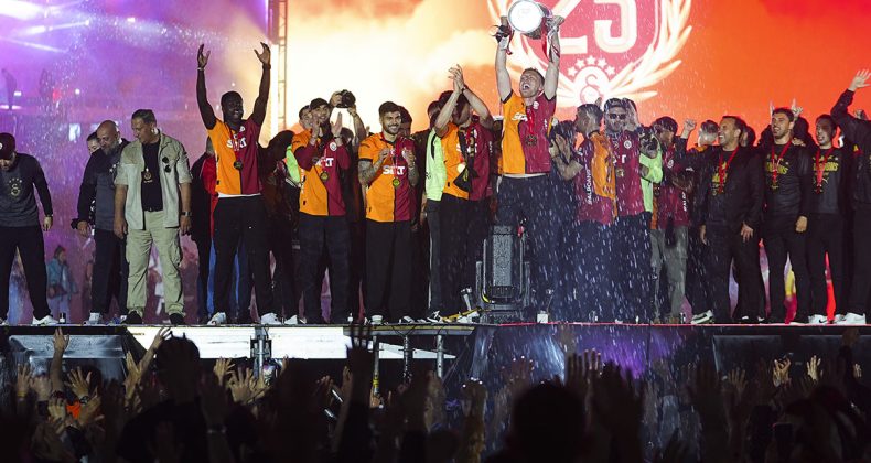 Galatasaraylı Yıldızın Hayalleri Yıkıldı: Yönetime Tepkisini Açıkladı