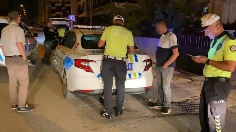 Gazetecilere Tepki Gösterdi: ‘Ayıp Bir Şey’