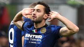 Hakan Çalhanoğlu’nun Gülşen Paylaşımı Gündem oldı