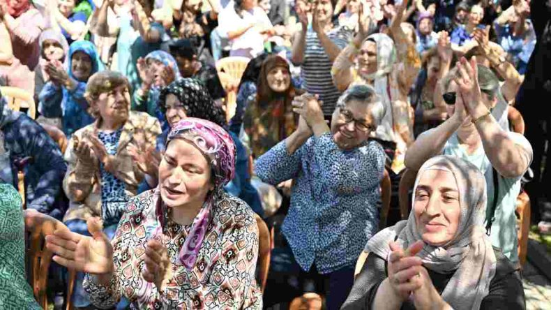 Halkın Talebi Üzerine Manisa Büyükşehir Belediyesi Otopark Projesini İptal Etti!