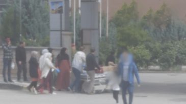 Hamile Kadın, Hastane Kapısına Ulaşamadan Sokakta Doğum Yaptı!
