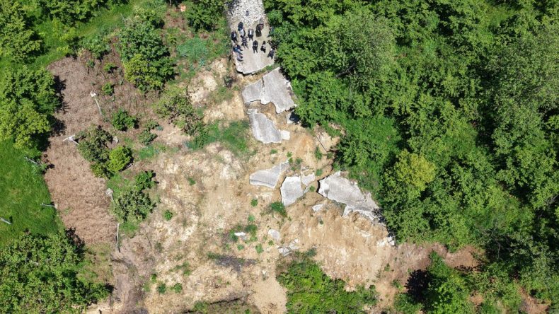 Heyelan Sonrası Köyde ‘Vahşi Hayvan’ Korkusu