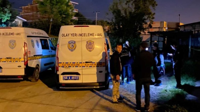 Husumetlisi ile Yanındaki Eşi ve Oğlunu Tabancayla Yaraladı