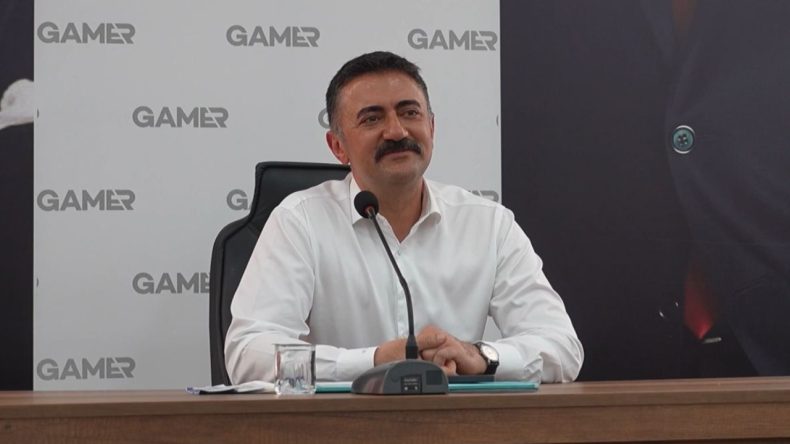 İçişleri Bakanlığı emrine alınan Bülent Tekbıyıkoğlu, Tunceli’den ayrıldı