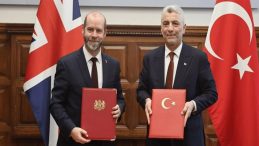 İngiltere ile Türkiye Görüşmeleri: Masada Serbest Ticaret Anlaşması Var