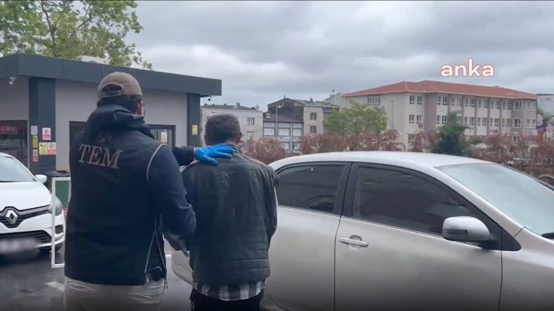 İsrail Konsolosluğu Önünde Kılıç ve Silah ile Eylem: Tutuklandı