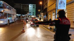 İstanbul’da ‘Huzur İstanbul’ Operasyonu: 1005 Gözaltı
