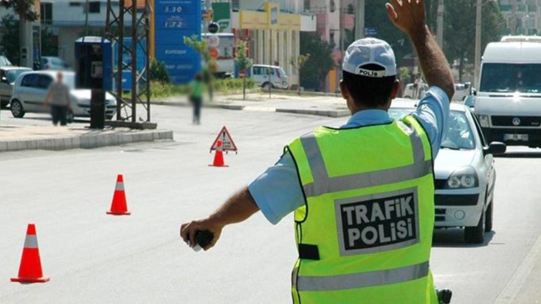 İstanbul’da trafiğe çıkacaklar dikkat! Bazı yollar kapatılıyor