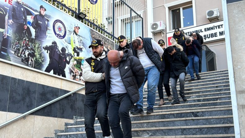 İstanbul’da Turistleri Hedef Alan Taksici Soygunları
