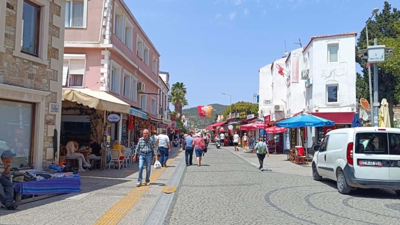İzmir’de Korkutan Deprem