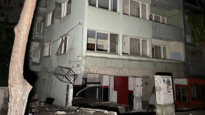 İzmir’de korkutucu gelişme: Metruk binada 3 kafatası tespit edildi