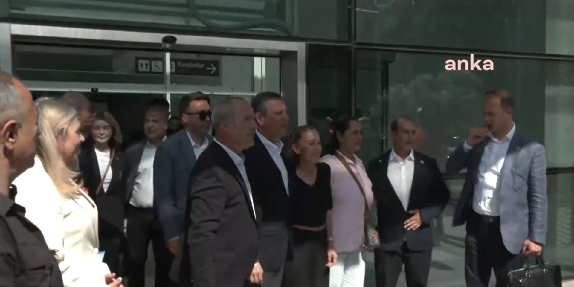 Özgür Özel İzmir'de