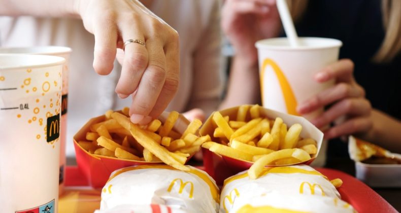 Kiliseden McDonald’s’a İhtar: Hisselerimizi Satarız