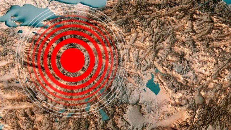 Kütahya, Depremler Sonrası Valilik ve Belediye Tarafından İlgilenildi