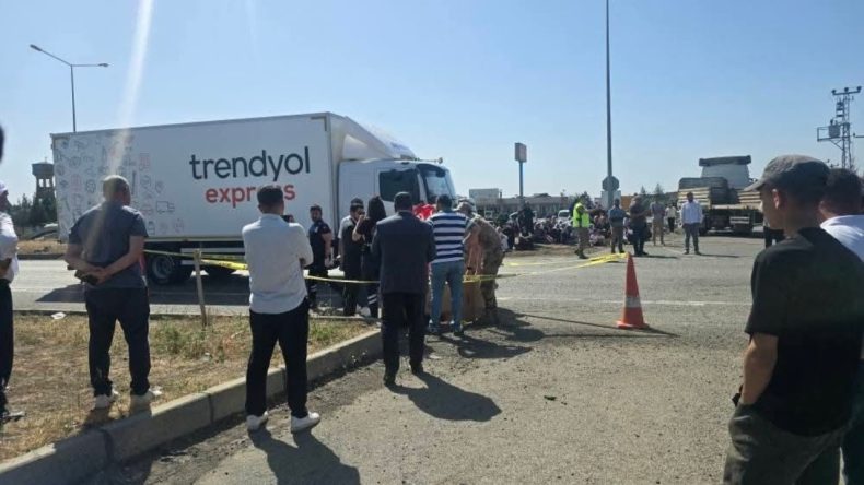 Liseli Genç, Kamyonun Altında Hayatını Kaybetti