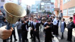 MEB 2025 – 2026 Eğitim Öğretim Takvimini Açıkladı: Ara Tatiller Burada