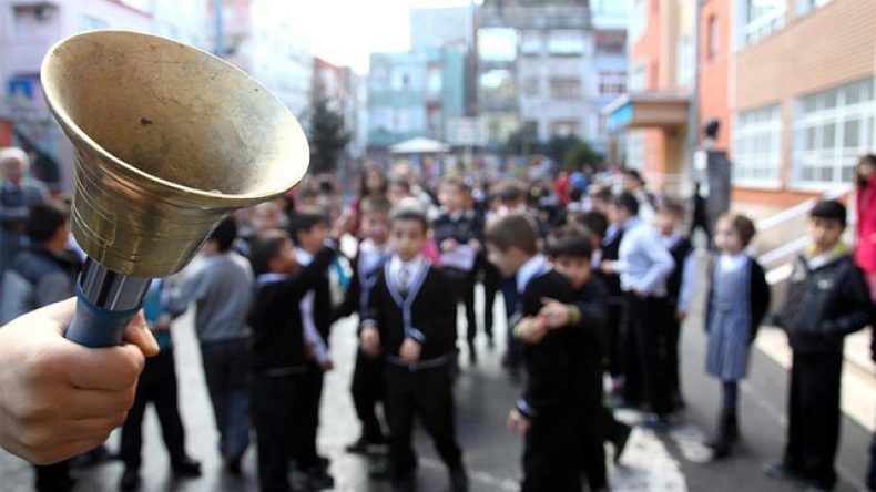 MEB 2025 – 2026 Eğitim Öğretim Takvimini Açıkladı: Ara Tatiller Burada