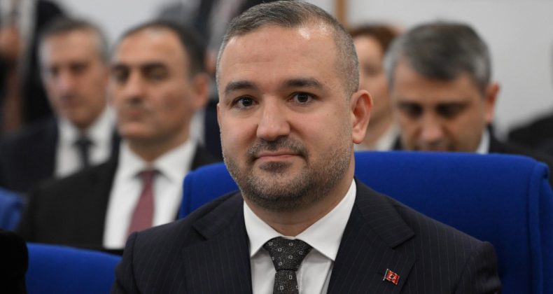 Merkez Bankası Başkanı’ndan Rezerv Mesajı