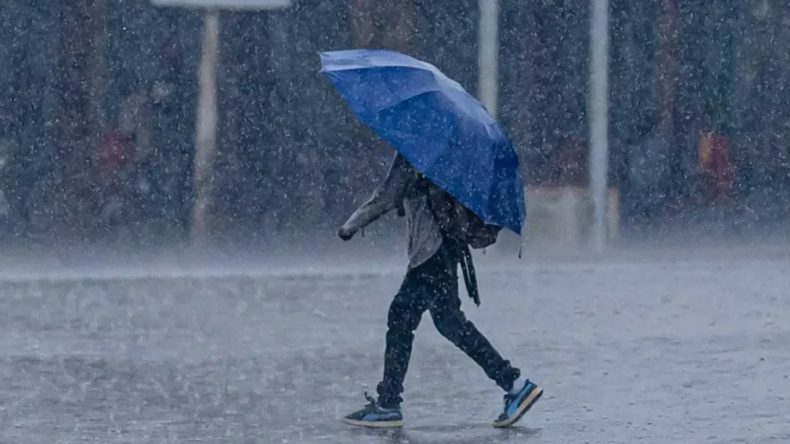 Meteoroloji Uyarısı: Hafta Sonu Türkiye Genelinde Kuvvetli Yağış Bekleniyor
